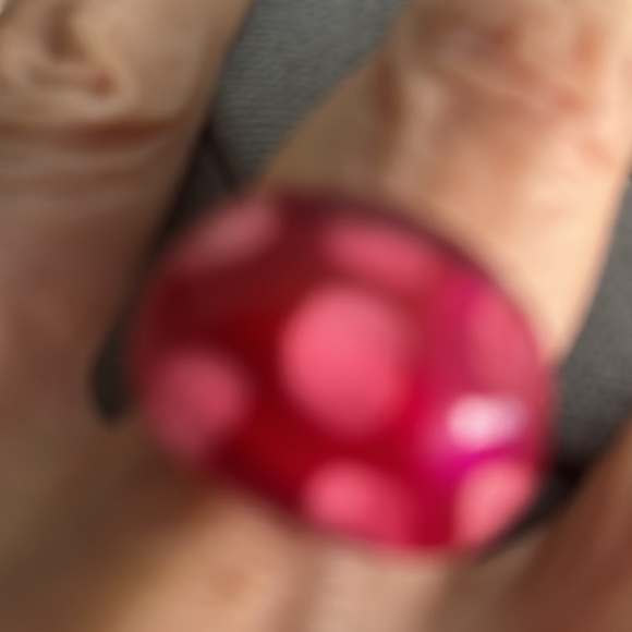 Funky pink polka dot ring - Picture 2 of 2